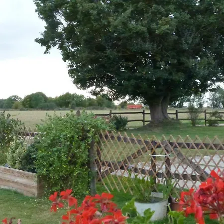 Laroulottedubec 別荘 *